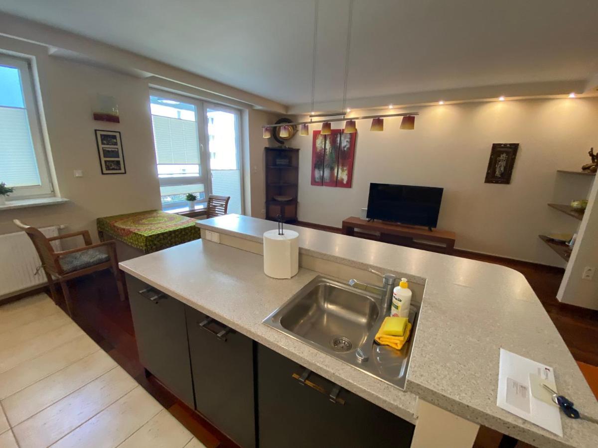 Orientalny Apartment วอร์ซอ ภายนอก รูปภาพ