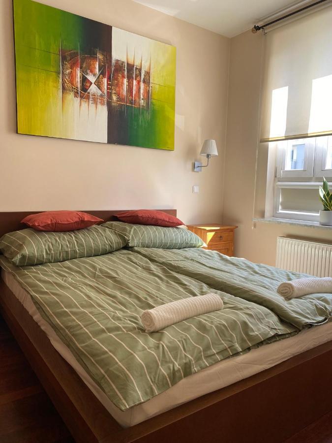 Orientalny Apartment วอร์ซอ ภายนอก รูปภาพ