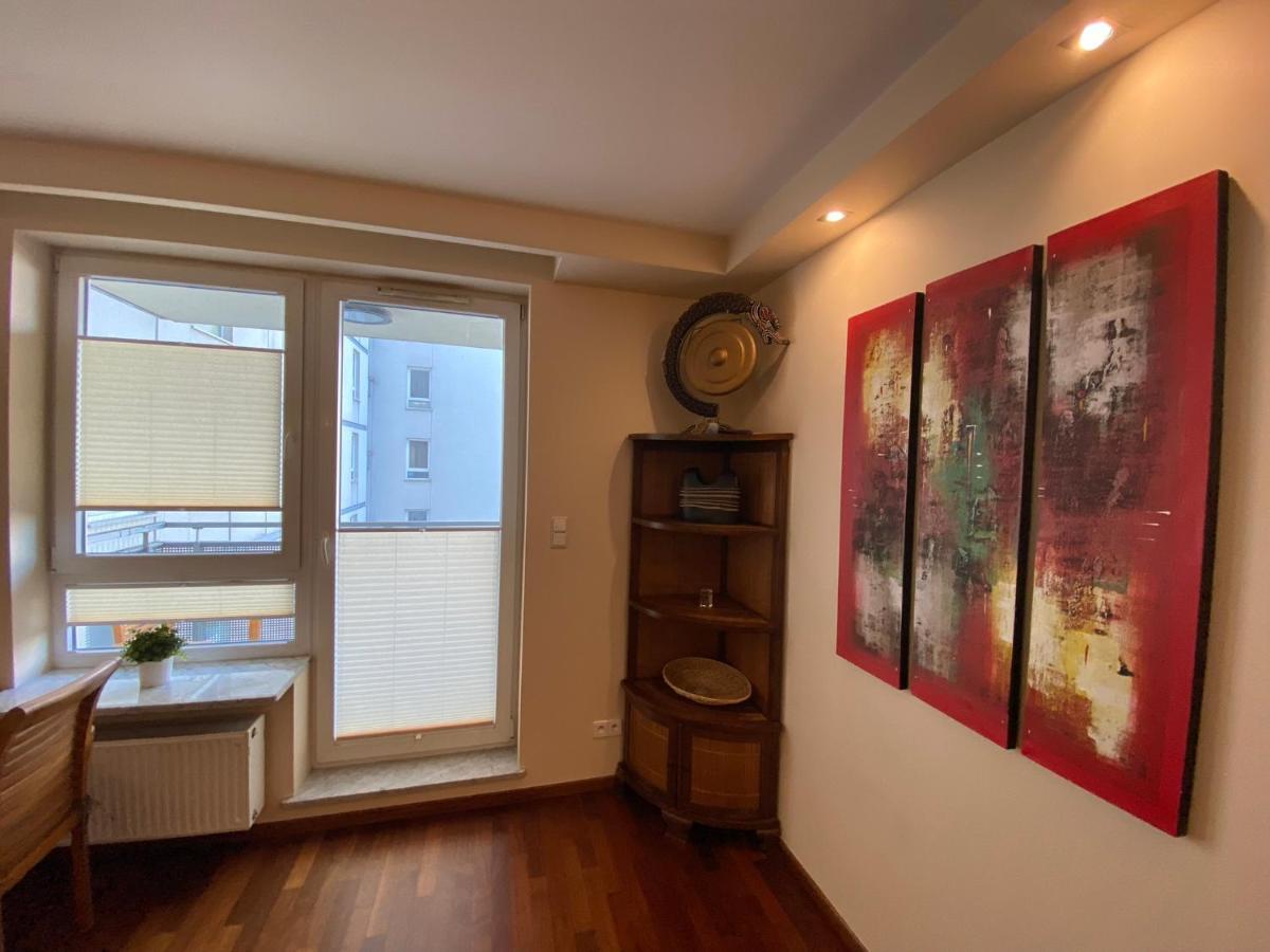 Orientalny Apartment วอร์ซอ ภายนอก รูปภาพ
